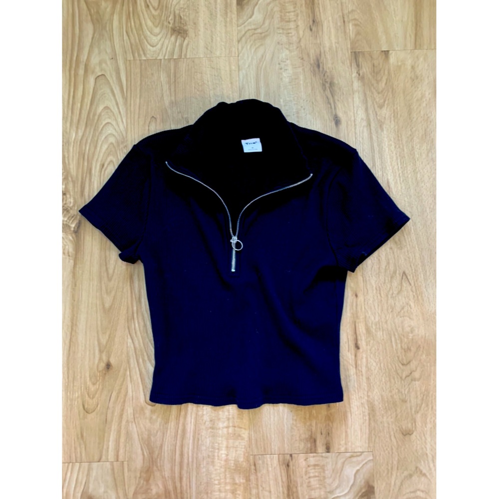 TNA Zip Neck Ribbed Tee